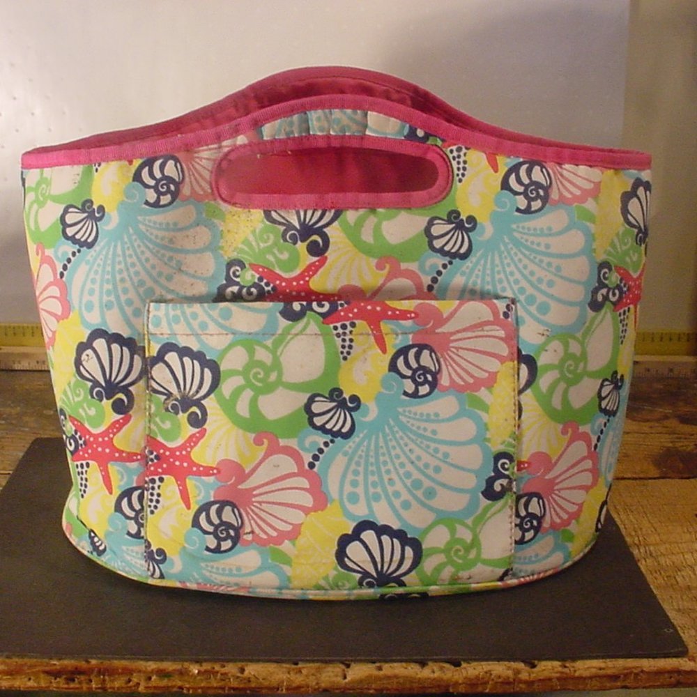 LILLY PULITIZER Tote Beach Bag - Seashells Motif - Very Large Tote